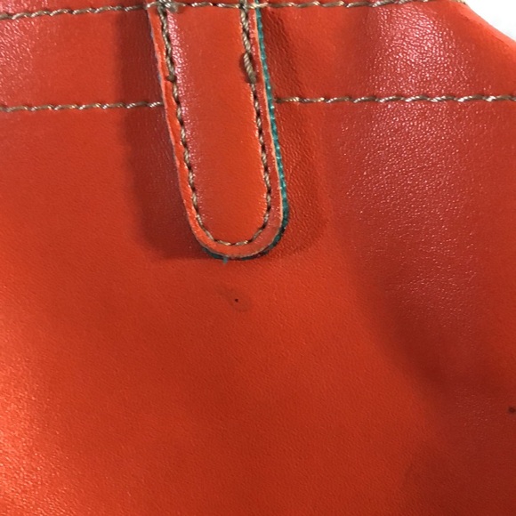 Orange leather shoulder bag - Picture 6 of 6